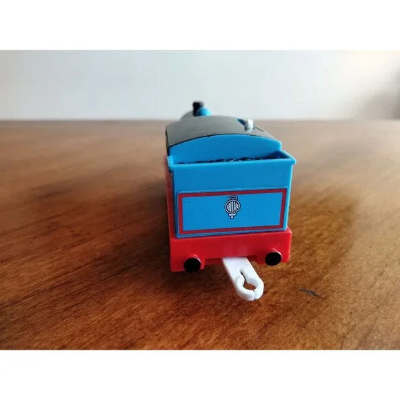 Thomas & Friends Trackmaster Hit Motorized The Tank Engine 2006 Works - Picture 4 of 10